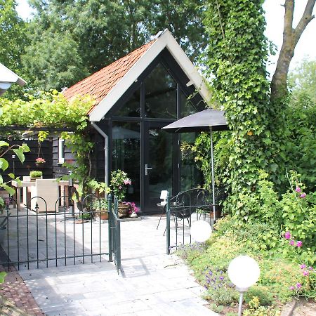 Hoeve Altena Guesthouse Woudrichem Dış mekan fotoğraf